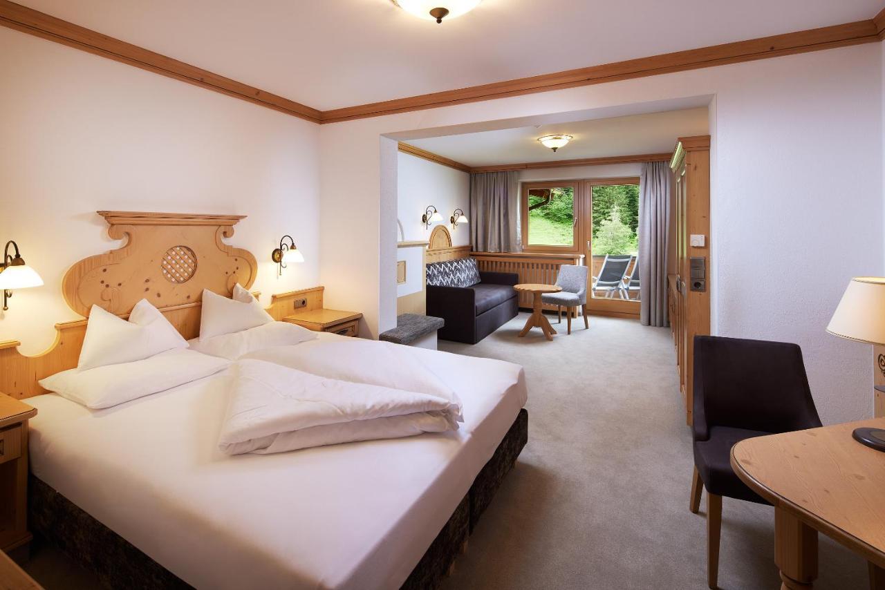 Auenhotel Tux Ngoại thất bức ảnh
