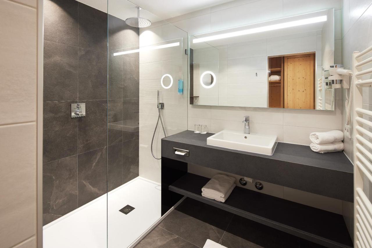Auenhotel Tux Ngoại thất bức ảnh