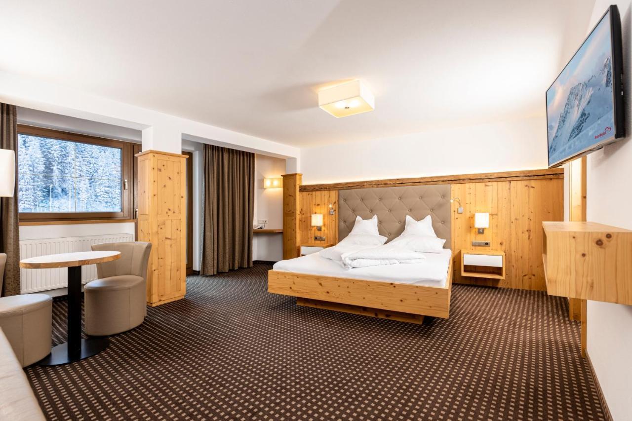 Auenhotel Tux Ngoại thất bức ảnh