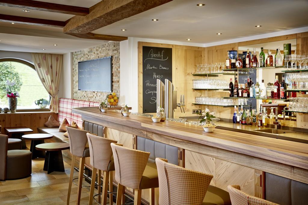 Auenhotel Tux Ngoại thất bức ảnh