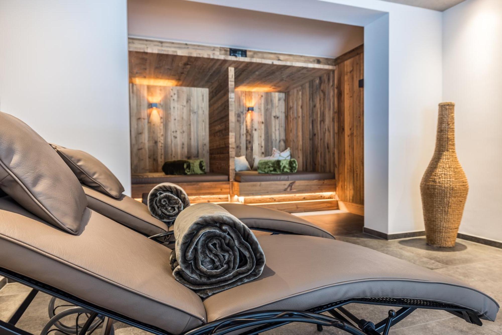 Auenhotel Tux Ngoại thất bức ảnh